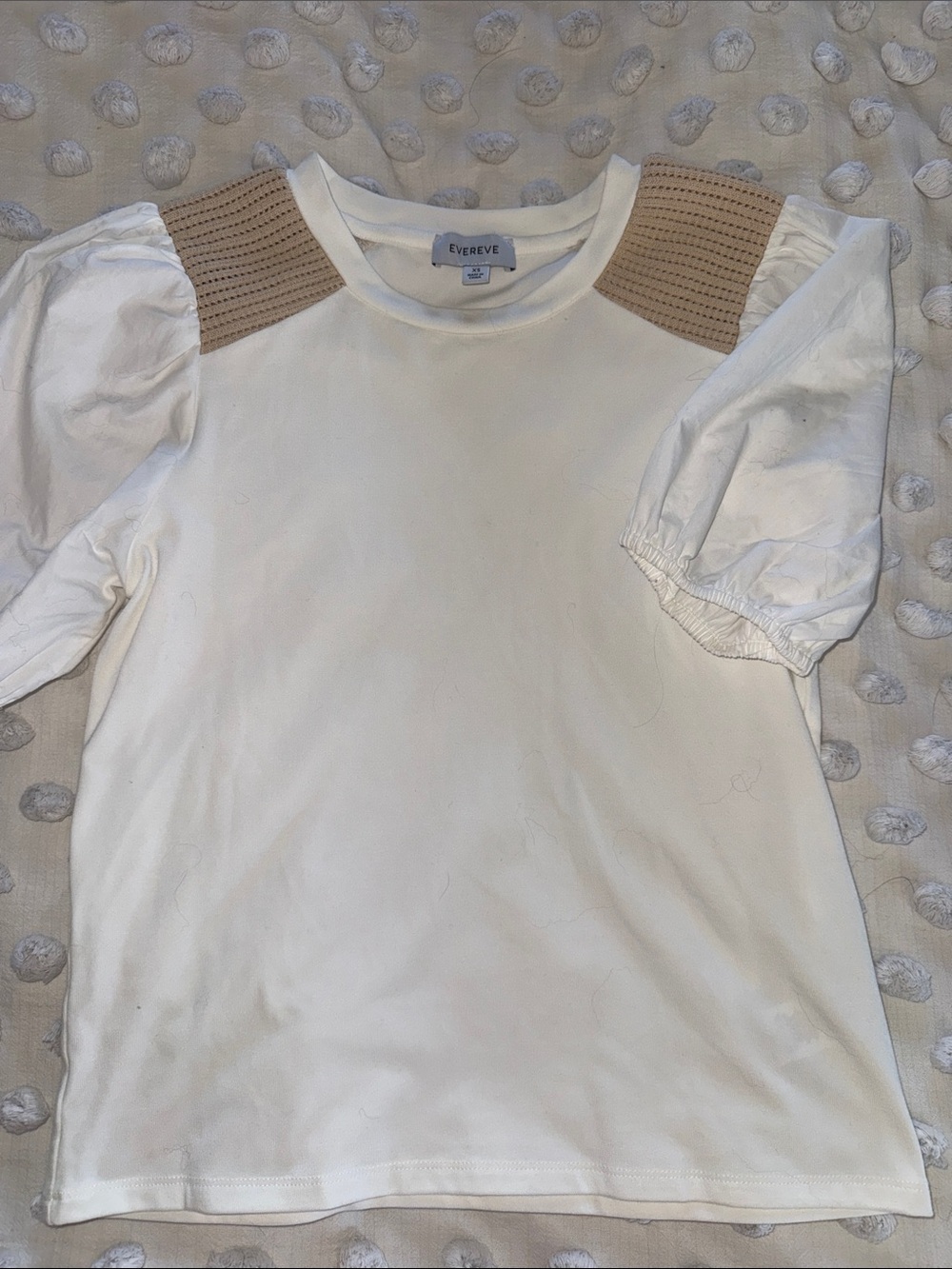 Evereve Cream Puff Sleeve Tee with Tan Shoulder Panels